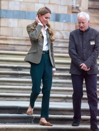 September 4, 2025, London, England, United Kingdom: Princess of Wales CATHERINE is seen in Natural History Museum as Wales couple visit museumÃ¢â‚¬â ¢s newly transformed gardens. London United Kingdom - ZUMAs262 20250904_zip_s262_017 Copyright: xTayfunxSalcix