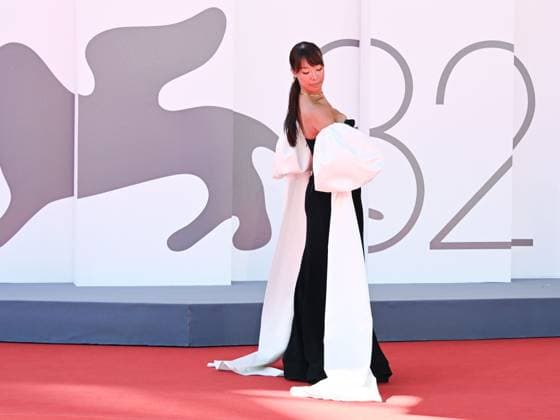 Venice, 82nd Venice International Film Festival 2025 - evening 9. Red carpet of the film NÜHAI (GIRL) - In the photo: Anna Zhang  Copyright: xManuelexMangiarottix xipa-agency.netx xPoolxPhotoxEventsx06x IPA_Agency_IPA64119911