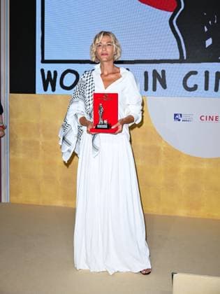 Venice, ITALY: Venice, 82nd Venice International Film Festival 2025 - Evening 9 - 11th Women in Cinema Award Ceremony - Pictured: Anna Foglietta Venice ITALY  - ZUMAp169 20250904_zea_p169_1063 Copyright: xManuelexMangiarottix