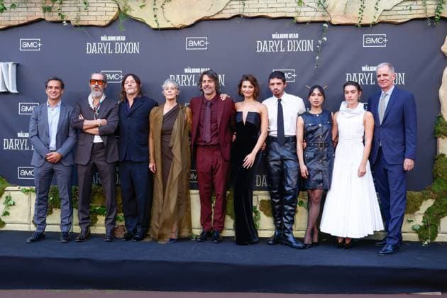 World premiere of the third season of The Walking Dead Daryl Dixon in Madrid Óscar Jaenada, Norman Reedus, Melissa McBride, Eduardo Noriega, Candela Saitta, Romain Levi, Alexandra Masangkay and Greta Fernandez at the world premiere of the third season of The Walking Dead Daryl Dixon at the Cines Callao on August 4, 2025 in Madrid Spain PREMIERE THE WALKING DEAD DARYL DIXON FAMOUS EVENT CINEMA CINES CALLAO Madrid Madrid Spain  Copyright: xJosexVelascox 6933884