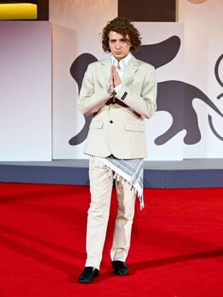 Venice, ITALY: Venice, 82nd Venice International Film Festival 2025 - Evening 9. Red Carpet of the Film Hateshinaki Scarlet (Scarlet) In the photo: Fabius De Vivo Venice ITALY  - ZUMAp169 20250904_zea_p169_1653 Copyright: xManuelexMangiarottix