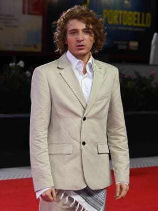 Venice, 82nd Venice International Film Festival 2025 - Evening 9. Red Carpet of the film Hateshinaki Scarlet (Scarlet) . Pictured: Fabius De Vivo  Copyright: xAlbertoxTerenghix xipa-agency.netx xPoolxPhotoxEventsx06x IPA_Agency_IPA64141602