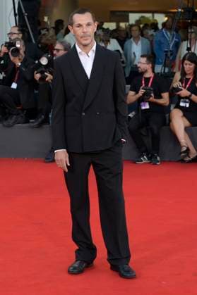 Elisa red carpet in Venice Lido, Italy - 04 Sep 2025 Marco Brinzi attends the Elisa red carpet during the 82nd Venice Film Festival in Venice Lido at Palazzo del cinema. Venice Lido Italy Copyright: xMarioxCartellix xSOPAxImagesx _DSC6775