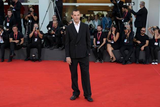Elisa red carpet in Venice Lido, Italy - 04 Sep 2025 Marco Brinzi attends the Elisa red carpet during the 82nd Venice Film Festival in Venice Lido at Palazzo del cinema. Venice Lido Italy Copyright: xMarioxCartellix xSOPAxImagesx _DSC6780