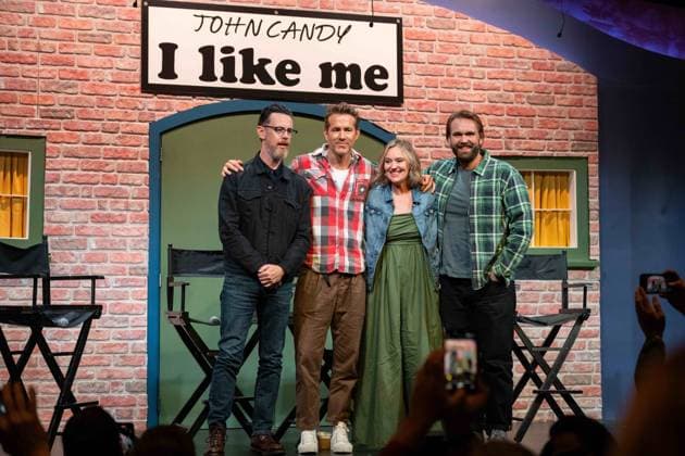 September 4, 2025, Toronto, On, Canada: Director Colin Hanks, producer Ryan Reynolds, and John Candyo¢âö¬A¡oƒâ€žoƒÂ s children Jennifer andoö¬o¢âö¬Â Christopher Candy pose for a photo at a press conference for the film John Candy: I Like Me, prior to the filmo¢âö¬A¡oƒâ€žoƒÂ s premiere, at the Toronto International Film Festival, in Toronto on Thursday, September 4, 2025. Toronto Canada - ZUMA Sep 20250904_zaf_c35_061 Copyright: xArlynxMcadoreyx