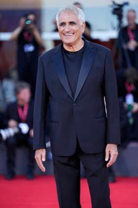 Elisa Red Carpet - The 82nd Venice International Film Festival in Venice Lido - 04 Sep 2025 Leonardo Di Costanzo attends the Elisa red carpet during the 82nd Venice International Film Festival. Venice Lido Italy Copyright: xDanielexCifalax xSOPAxImagesx _CIF3173