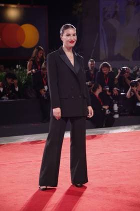September 4, 2025, Venice, Italy: Italian actress Francesca Olia attends the red carpet of the film Hateshinaki Scarlet (Scarlet) at the 82nd Venice Film Festival. Venice Italy - ZUMAs197 20250904_aaa_s197_384 Copyright: xMarcoxBaradax
