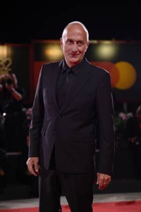 September 4, 2025, Venice, Italy: Italian director Stefano Sollima attends the red carpet of the film Hateshinaki Scarlet (Scarlet) at the 82nd Venice Film Festival. Venice Italy - ZUMAs197 20250904_aaa_s197_388 Copyright: xMarcoxBaradax