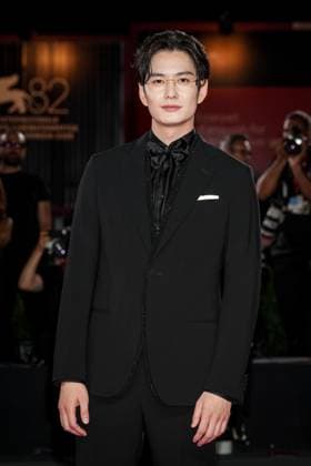 Hateshinaki Scarlet (Scarlet) red carpet during the 82nd Venice International Film Festival in Venice, Italy on 04 September 2025. Masaki Okada attend attends the Hateshinaki Scarlet (Scarlet) red carpet during the 82nd Venice International Film Festival in Venice, Italy on 04 September 2025., Credit:Stefano Costantino TTL Avalon Italy, Venice  Copyright: xStefanoxCostantinoxTTLx xAvalonx 1034229979