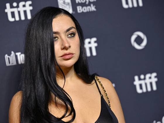 Charli xcx attends the world premiere of Erupcja on opening day of the Toronto International Film Festival at the TIFF Lightbox in Toronto, Canada on Thursday, September 4, 2025. The festival is celebrating its milestone 50th edition this year and will feature 291 films from around the world.  TOR2025090407 CHRISxCHEW