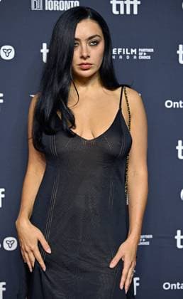 Charli xcx attends the world premiere of Erupcja on opening day of the Toronto International Film Festival at the TIFF Lightbox in Toronto, Canada on Thursday, September 4, 2025. The festival is celebrating its milestone 50th edition this year and will feature 291 films from around the world.  TOR2025090410 CHRISxCHEW
