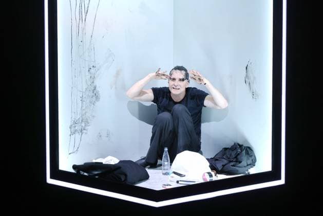 Entertainment Themen der Woche KW36 04.09.2025, De Profundis, Jens Harzer, Debut am Berliner Ensemble, Berlin, Premiere am 06.09.2025, Regie Oliver Reese, Berlin Deutschland, Germany *** 04 09 2025, De Profundis, Jens Harzer, debut at Berliner Ensemble, Berlin, premiere on 06 09 2025, directed by Oliver Reese, Berlin Germany, Germany