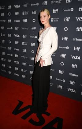 50eme Festival du Film de Toronto 50th Toronto International Film Festival Red carpet of the film Sentimental value Elle Fanning 448338 2025 09 04 Toronto Canada  Copyright: xIsabellexVautierx xStarfacex STAR_448338_026
