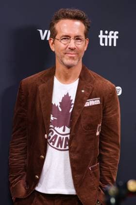 50eme Festival du Film de Toronto 05 Septembre 2025 50th Toronto International Film Festival Red carpet of the film John Candy I like me Ryan Reynolds 448338 2025 09 04 Toronto Canada  Copyright: xIsabellexVautierx xStarfacex STAR_448338_080