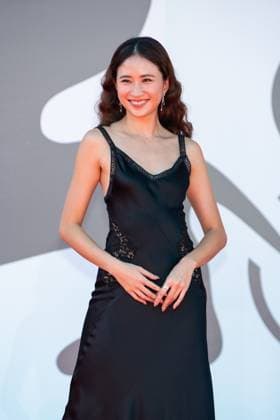 82nd Venice Film Festival Red carpet of the movie -Nuhai (Girl)- Palazzo del Cinema - Venice Lido, Italy 9m88 82nd Venice Film Festival Red carpet of the movie -Nuhai (Girl)- Palazzo del Cinema - Venice Lido, Italy 4th September 2025  Copyright: xSGPx