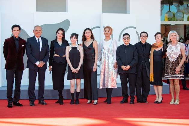 82nd Venice Film Festival Red carpet of the movie -Nuhai (Girl)- Palazzo del Cinema - Venice Lido, Italy Roy Chiu;Alberto Barbera;Shu Qi;Bai Xiao-Ying;9m88;guest;Yeh Jufeng;Jing-Pin Yu;guest;Angela Savoldi;guest 82nd Venice Film Festival Red carpet of the movie -Nuhai (Girl)- Palazzo del Cinema - Venice Lido, Italy 4th September 2025  Copyright: xSGPx
