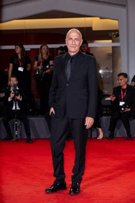 82nd Venice Film Festival Red carpet of the movie -Il Mostro- Palazzo del Cinema - Venice Lido, Italy Stefano Sollima 82nd Venice Film Festival Red carpet of the movie -Il Mostro- Palazzo del Cinema - Venice Lido, Italy 4th September 2025  Copyright: xMAXxMONTINGELLI SGPx
