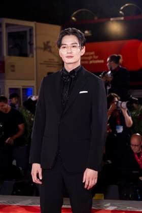 82nd Venice Film Festival Red carpet of the movie -Hateshinaki Scarlet (Scarlet)- Palazzo del Cinema - Venice Lido, Italy Masaki Okada 82nd Venice Film Festival Red carpet of the movie -Hateshinaki Scarlet (Scarlet)- Palazzo del Cinema - Venice Lido, Italy 4th September 2025  Copyright: xALFONSOxCATALANO SGPITALIAx