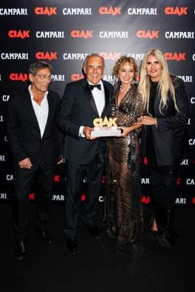 82nd Venice Film Festival Ciak Award - Photocall Venice Lido, Italy Flavio Natalia;Alberto Barbera;Valeria Golino;Tiziana Rocca 82nd Venice Film Festival Ciak Award - Photocall Venice Lido, Italy 4th September 2025  Copyright: xSGPx