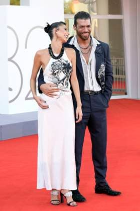 Can Yaman with girlfriend Sara Bluma at the premiere of the feature film Elisa at the Biennale di Venezia 2025 82 Venice International Film Festival at the Palazzo del Cinema Venice, 04 09 2025 Foto:xA.xM.xTinghinox xFuturexImagex elisa_5921