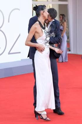 Can Yaman with girlfriend Sara Bluma at the premiere of the feature film Elisa at the Biennale di Venezia 2025 82 Venice International Film Festival at the Palazzo del Cinema Venice, 04 09 2025 Foto:xA.xM.xTinghinox xFuturexImagex elisa_5922