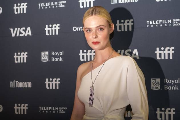 September 4, 2025, Toronto, Ontario, Canada: Elle Fanning attends the red carpet for the Sentimental Value premiere during the 2025 Toronto International Film Festival at Roy Thomson Hall. on September 4, 2025 in Toronto, Canada. Toronto Canada - ZUMAe321 20250904_zea_e321_142 Copyright: xLeonardoxRamirezx