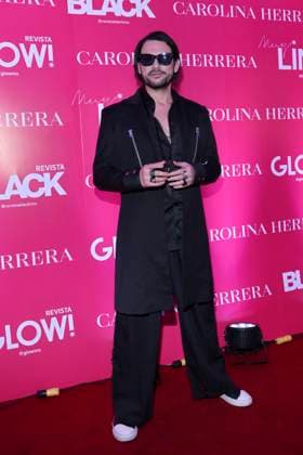 Red Carpet For Glow Magazine Anniversary Beto Cuevas attends the red carpet for the Glow magazine anniversary at Antara Polanco. on September 4, 2025 in Mexico City, Mexico. (Photo by Yamak Perea Eyepix Group) Copyright: xYamakxPerea xEyepixxGroupx YP_04092025_167362
