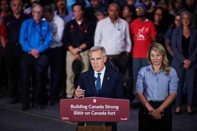 September 5, 2025, Mississauga, On, Canada: Prime Minister Mark Carney speaks at a press conference as he is joined by Industry Minister Melanie Joly at a manufacturing facility in Mississauga, Ont., on Friday, Sept. 5, 2025. Mississauga Canada  - ZUMAc35_ 20250905_zaf_c35_022 Copyright: xSammyxKoganx