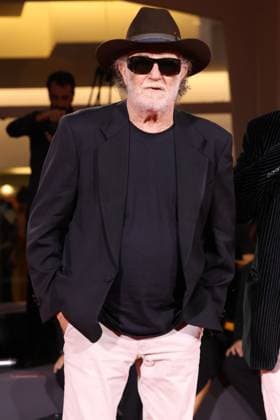 Silent Friend premiere at Venice Film Festival Francesco De Gregori Silent Friend premiere, 82nd Venice International Film Festival, Venice, Italy - 05 September 2025. CAP GOL GOL Venice Italy Copyright: xRickxGold CapitalxPicturesx