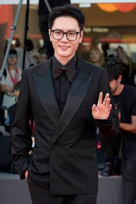 Feng Shaofeng at the premiere of the feature film Sun Rises on Us All Ri Gua Zhong Tian at the Biennale di Venezia 2025 82 Venice International Film Festival at the Palazzo del Cinema Venice, 05 09 2025 Foto:xA.xM.xTinghinox xFuturexImagex sun_5904