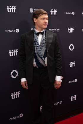 September 5, 2025, Toronto, Ontario, Canada: Billy Howle attends the red carpet for the Palestine 36 premiere during the 2025 Toronto International Film Festival at Roy Thomson Hall. on September 5, 2025 in Toronto, Canada. Toronto Canada - ZUMAe321 20250905_zea_e321_023 Copyright: xLeonardoxRamirezx
