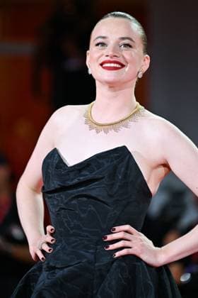 Venice Silent Friend Premiere AM Luna Wedler attending the Silent Friend Premiere as part of the 82nd Venice International Film Festival at the Lido in Venice, Italy on September 05, 2025. Photo by Aurore Marechal ABACAPRESS.COM Venice Italy  Copyright: xMarechalxAurore ABACAx