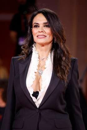 Maria Grazia Cucinotta at the premiere of the documentary Piero Pelù Rumore dentro Noise inside Don t Call Me a Rock Star at the Biennale di Venezia 2025 82 Venice International Film Festival at the Palazzo del Cinema Venice, 05 09 2025 Foto:xD.xBedrosianx xFuturexImagex noise_5939
