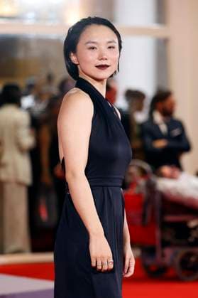 Yun Huang at the premiere of the feature film Silent Friend Stille Freundin at the Biennale di Venezia 2025 82 Venice International Film Festival at Palazzo del Cinema Venice, 05 09 2025 Foto:xD.xBedrosianx xFuturexImagex silent_5913