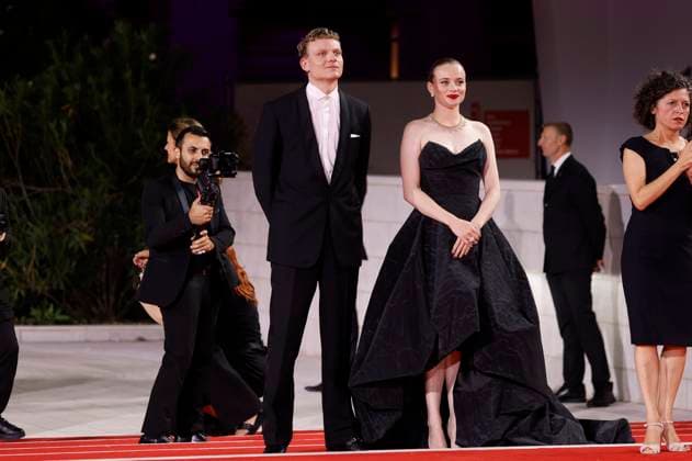 Johannes Hegemann and Luna Wedler at the premiere of the feature film Silent Friend Stille Freundin at the Biennale di Venezia 2025 82 Venice International Film Festival at the Palazzo del Cinema Venice, 05 09 2025 Foto:xD.xBedrosianx xFuturexImagex silent_5914