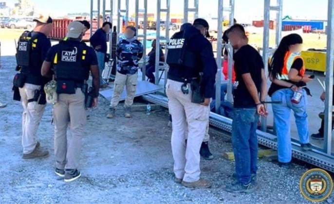 News Themen der Woche KW36 Sep 5, 2025 - Ellabell, Georgia, U.S. - Immigration authorities arrested 475 people in a raid on a Hyundai manufacturing site in Ellabell, Georgia, federal official said. The majority of the people detained were from South Korea, according to Homeland Security Investigations. Ellabell U.S. - ZUMA 20250905_new_z03_031 Copyright: xATFxAtlantax