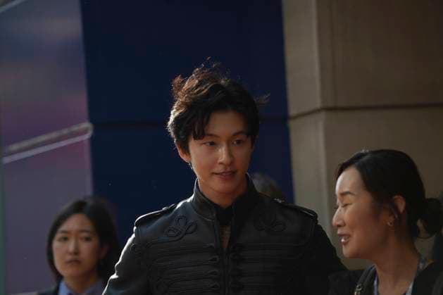September 5, 2025, Toronto, Ontario, Canada: Hong Kyung attends the red carpet for the Ã¢â‚¬ËœGood NewsÃ¢â‚¬â ¢ premiere during the 2025 Toronto International Film Festival at The Princess Of Wales Theater. on September 5, 2025 in Toronto, Canada. Toronto Canada - ZUMAe321 20250905_zea_e321_149 Copyright: xLeonardoxRamirezx
