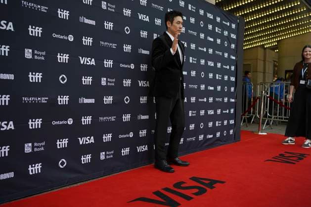September 5, 2025, Toronto, Ontario, Canada: Sul Kyung-Gu attends the red carpet for the Ã¢â‚¬ËœGood NewsÃ¢â‚¬â ¢ premiere during the 2025 Toronto International Film Festival at The Princess Of Wales Theater. on September 5, 2025 in Toronto, Canada. Toronto Canada - ZUMAe321 20250905_zea_e321_158 Copyright: xLeonardoxRamirezx