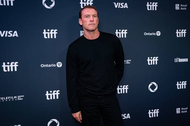 September 5, 2025, Toronto, On, Canada: Sam Worthington walks the red carpet at the premiere of Fuze at the Toronto International Film Festival, in Toronto on Friday, September 5, 2025. Toronto Canada  - ZUMAc35_ 20250905_zaf_c35_132 Copyright: xArlynxMcadoreyx