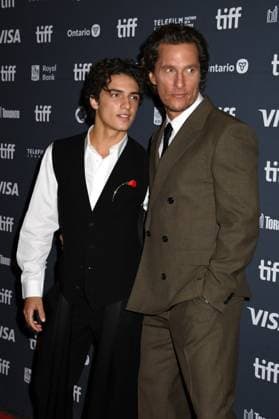 TORONTO, CA - SEPTEMBER 05: Levi Alves McConaughey and Matthew McConaughey at the premiere of The Lost Bus during the 2025 Toronto International Film Festival at Princess of Wales Theatre on September 05, 2025 in Toronto, Canada. Copyright: xMediaPunchx