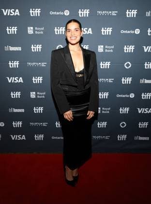 2025 Toronto International Film Festival - The Lost Bus Premiere America Ferrera attends the premiere of The Lost Bus during the 2025 Toronto International Film Festival at Princess of Wales Theatre on September 05, 2025 in Toronto, Ontario. Toronto Princess of Wales Theatre ON Canada Copyright: xPicjer imageSPACEx