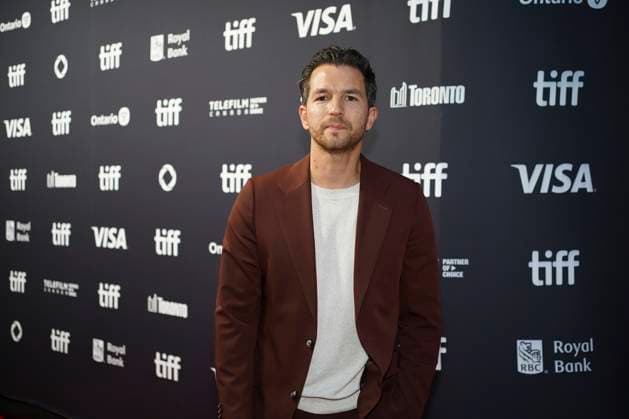 September 5, 2025, Toronto, Ontario, Canada: Matteo SImon attends the red carpet for the Ã¢â‚¬ËœSteal AwayÃ¢â‚¬â ¢ premiere during the 2025 Toronto International Film Festival at Royal Alexandra Theatre. on September 5, 2025 in Toronto, Canada. Toronto Canada - ZUMAe321 20250905_zea_e321_291 Copyright: xLeonardoxRamirezx