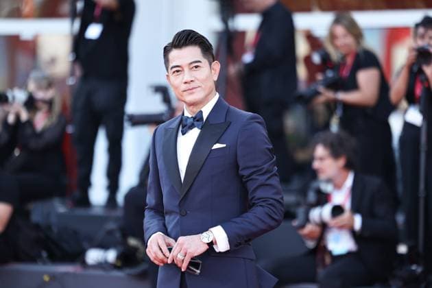 (250905) -- VENICE, Sept. 5, 2025 -- Aaron Kwok poses at the red carpet of the premiere of the film The Sun Rises On Us All during the 82nd Venice Film Festival in Venice, Italy, Sept. 5, 2025. ) ITALY-VENICE-FILM FESTIVAL- THE SUN RISES ON US ALL -PREMIERE LixJing 