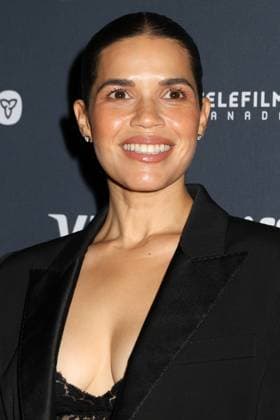 50th Toronto International Film Festival Red carpet of the film The lost bus America Ferrera 448376 2025 09 05 Toronto Canada  Copyright: xIsabellexVautierx xStarfacex STAR_448376_055