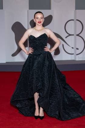 82nd Venice Film Festival Red carpet of the movie -Silent friend- Palazzo del Cinema - Venice Lido, Italy Luna Wedler 82nd Venice Film Festival Red carpet of the movie -Silent friend- Palazzo del Cinema - Venice Lido, Italy 5th September 2025  Copyright: xSGPx