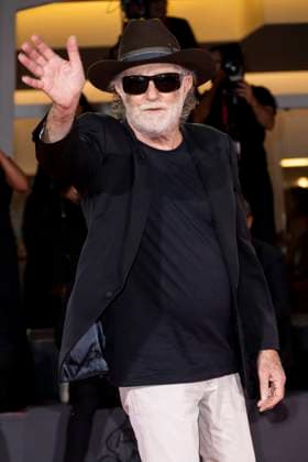 82nd Venice Film Festival Red carpet of the movie -Silent friend- Palazzo del Cinema - Venice Lido, Italy Francesco De Gregori 82nd Venice Film Festival Red carpet of the movie -Silent friend- Palazzo del Cinema - Venice Lido, Italy 5th September 2025  Copyright: xMAXxMONTINGELLI SGPx