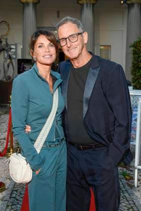 abb Anja Kling and husband Wolfram Becker as guests at the theater premiere of Der eingebildet Kranke on Dieter Hallervordens 90th birthday at Schlosspark Theater 05 09 2025 in Berlin Berlin Germany