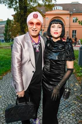 abb Julian F M Stoeckel and Pauline Stolze as guests at the theater premiere of Der eingebildet Kranke on Dieter Hallervordens 90th birthday at Schlosspark Theater 05 09 2025 in Berlin Berlin Germany