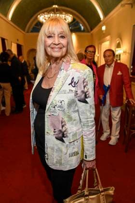 abb Cindy Berger singer at the theater premiere of Der eingebildet Kranke on Dieter Hallervordens 90th birthday at Schlosspark Theater 05 09 2025 in Berlin Berlin Germany