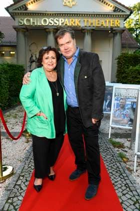 abb Daniela Urbschat with her husband as a guest at the theater premiere of Der eingebildet Kranke on Dieter Hallervordens 90th birthday at Schlosspark Theater 05 09 2025 in Berlin Berlin Germany